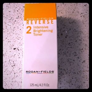 Rodan & Fields Reverse Intensive Brightening Toner